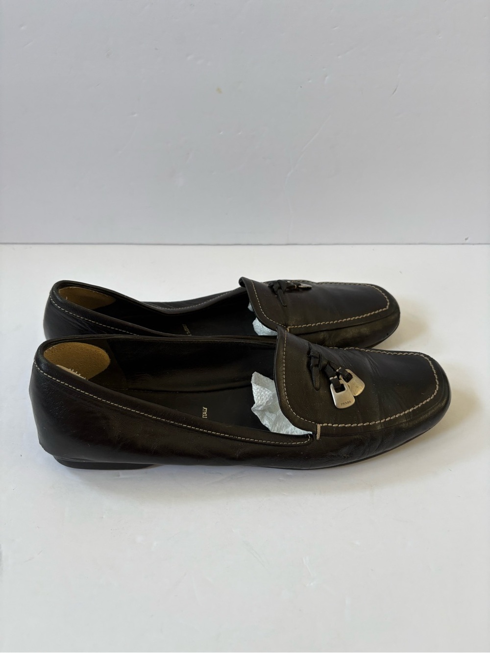 Authentic Prada Black Leather Loafers Flats Logo 36.5 Career Academia Preppy - Picture 4 of 10